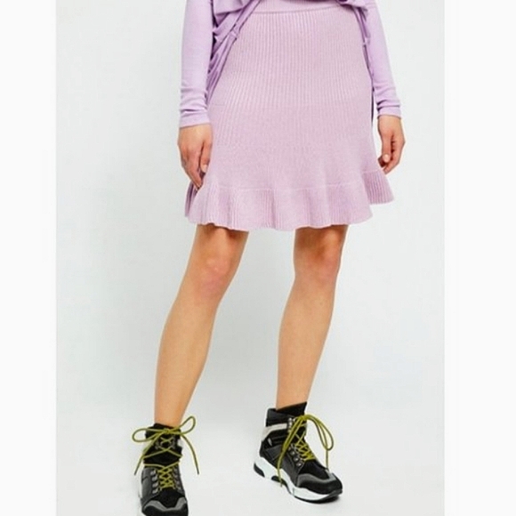 🆕🌿FREE PEOPLE KNIT SKIRT🌿 - Picture 2 of 11